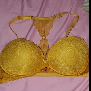 Yellow Lace 34d bra